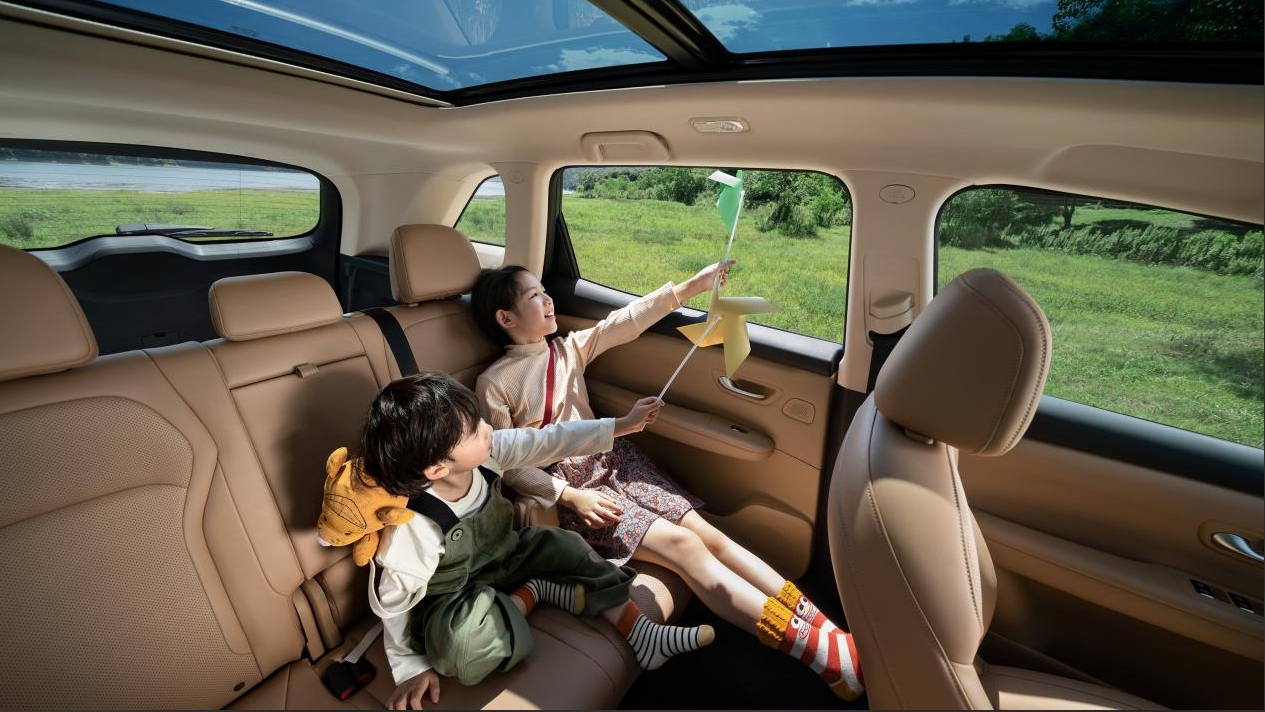 藍(lán)電E5 PLUS 165km長(zhǎng)續(xù)航版先享版的價(jià)格太無(wú)敵了！到手9.98萬(wàn)