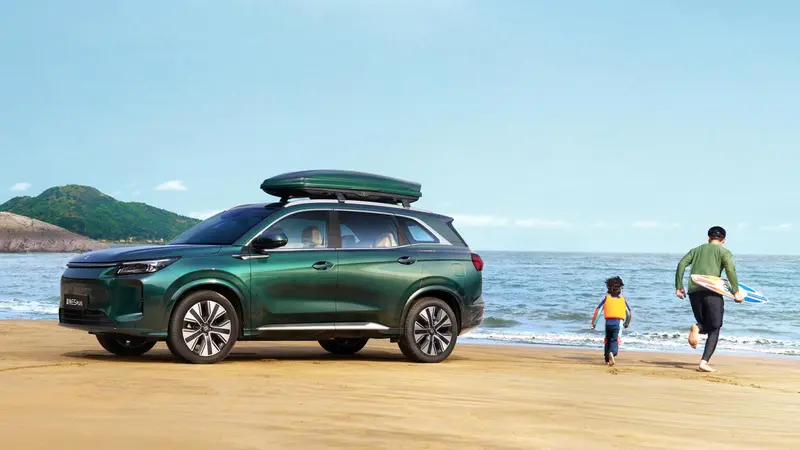 藍(lán)電E5 PLUS 165km長(zhǎng)續(xù)航版先享版的價(jià)格太無(wú)敵了！到手9.98萬(wàn)