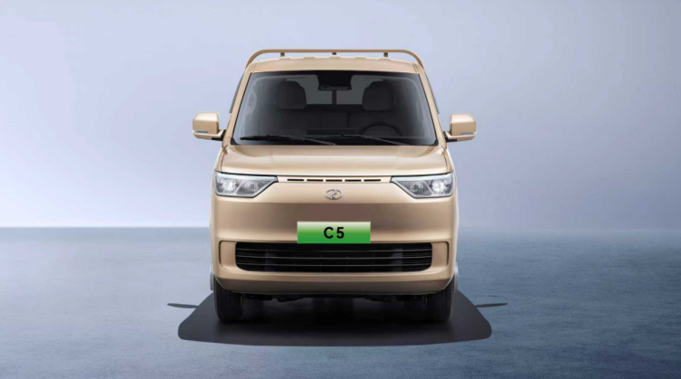 全域智慧 雙車齊發(fā)！瑞馳汽車卡系雙子星C5｜C3于2025世界智博會(huì)開啟預(yù)售了！